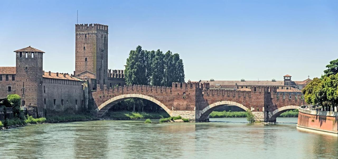 Castle View Lodge Intero Appartamento Verona Centro Storico מראה חיצוני תמונה