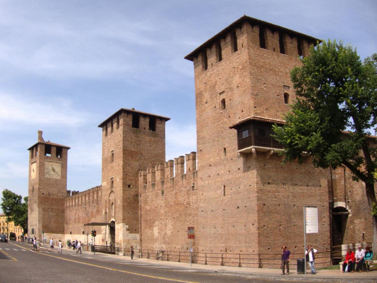 Castle View Lodge Intero Appartamento Verona Centro Storico מראה חיצוני תמונה