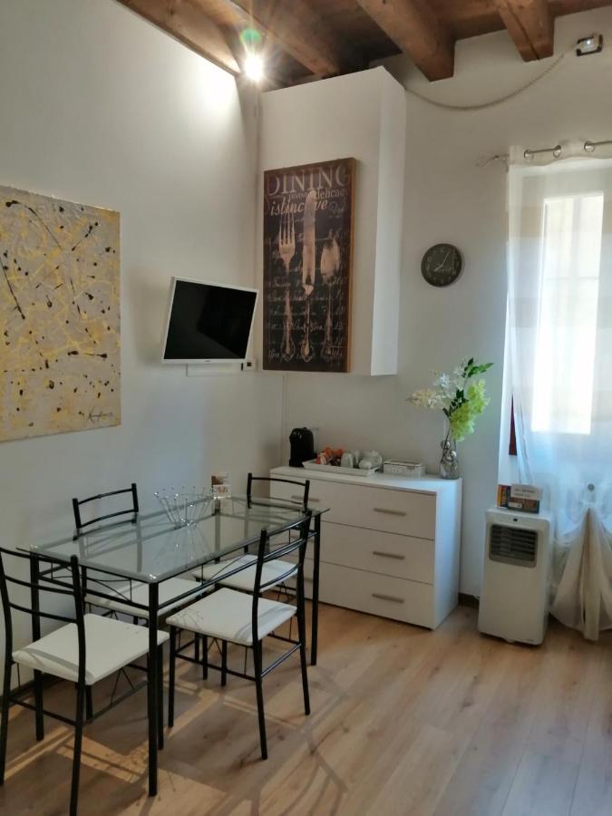 Castle View Lodge Intero Appartamento Verona Centro Storico מראה חיצוני תמונה