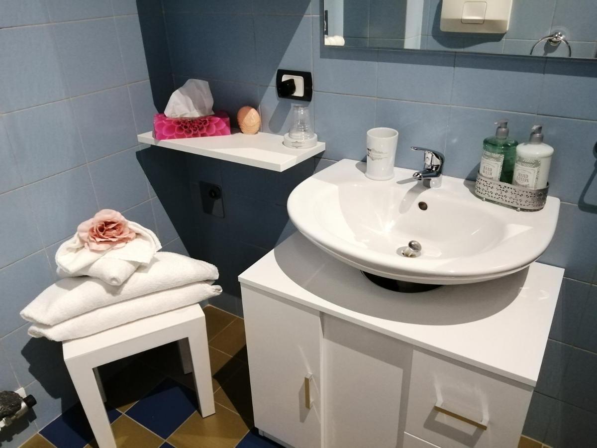 Castle View Lodge Intero Appartamento Verona Centro Storico מראה חיצוני תמונה
